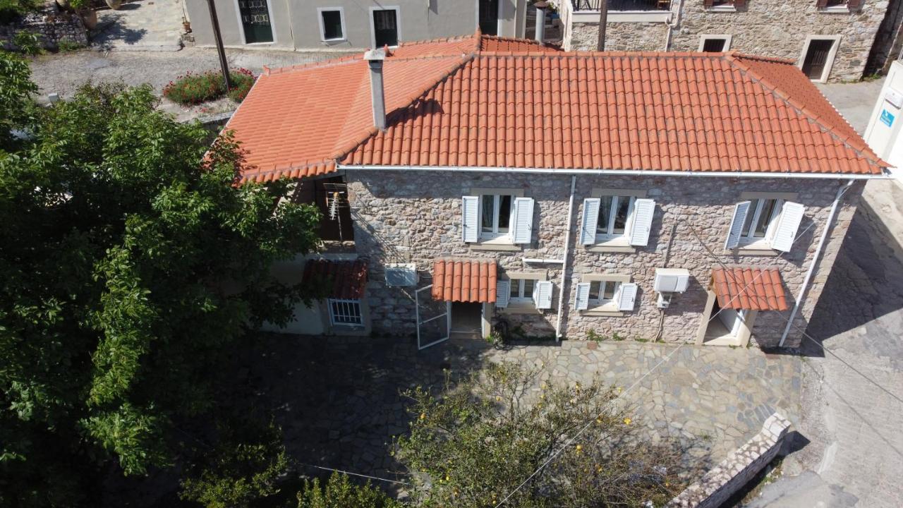 Studio Maria Barbajonn'S Stone House Foutia Exteriér fotografie